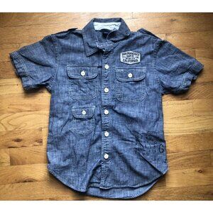 Gap Size 6-7 Blue Chambray Button Up Shirt